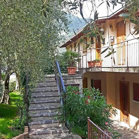 Casa Barbara Balcony Lake View By Gardadomusmea